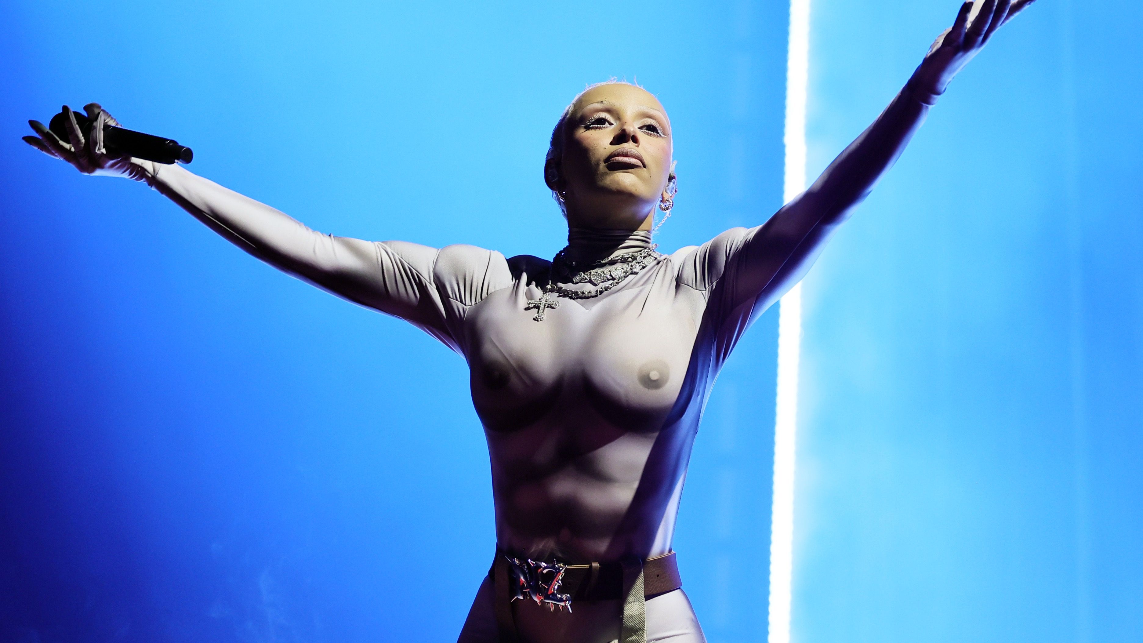 Doja Cat Addresses Claims That She’s A 'Satanist'