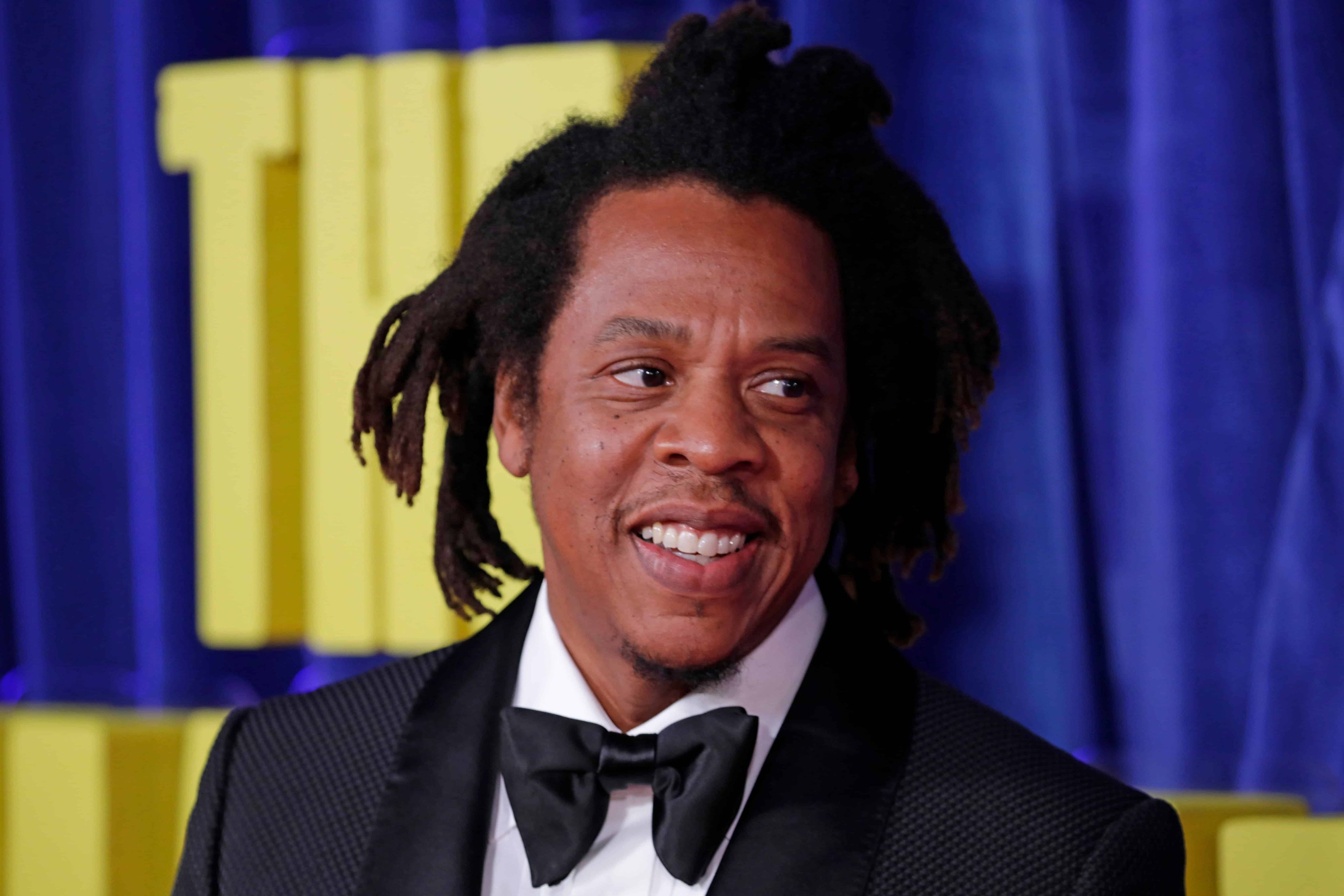 Video Of Jay-Z Refusing To Sign A Fan's Fake Vinyl Goes Viral